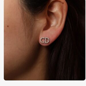 Dior Claire D Lune Studs original